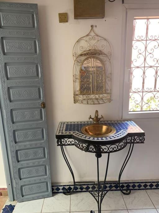 Ryad De Charme Authentique Piscine Calme مراكش المظهر الخارجي الصورة