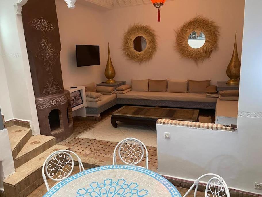 Ryad De Charme Authentique Piscine Calme مراكش المظهر الخارجي الصورة