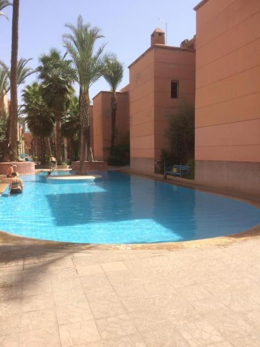 Ryad De Charme Authentique Piscine Calme مراكش المظهر الخارجي الصورة